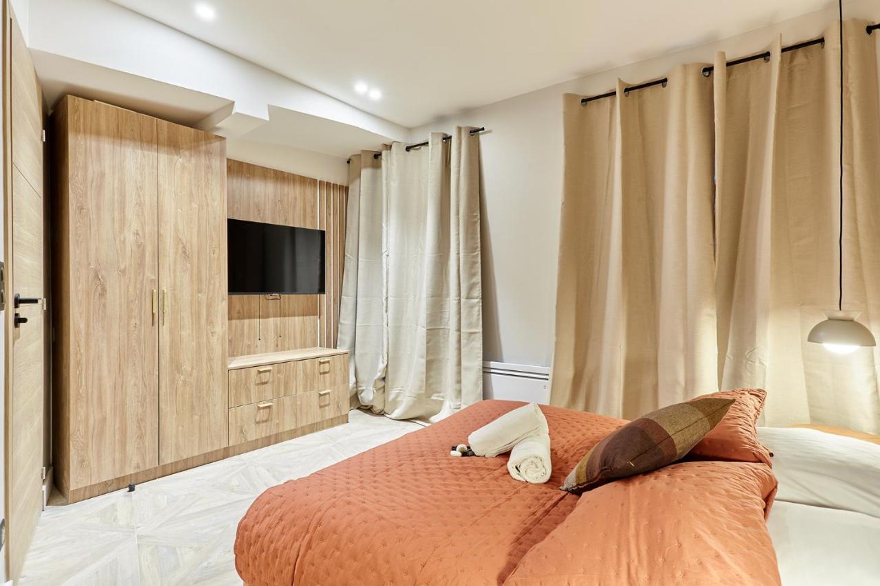 Apartment Batignolle Montmartre By Studio Prestige ปารีส ภายนอก รูปภาพ