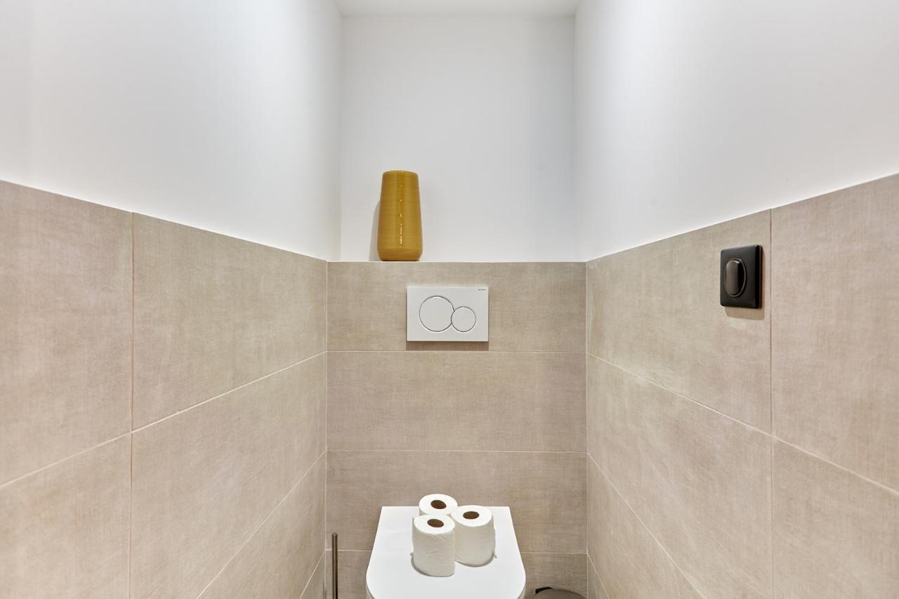Apartment Batignolle Montmartre By Studio Prestige ปารีส ภายนอก รูปภาพ